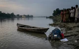 Boat over turns in bihar killing 13 children