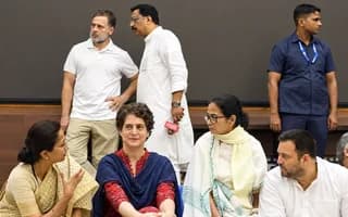 Indi Alliance sits togather to disrupt the government functioning